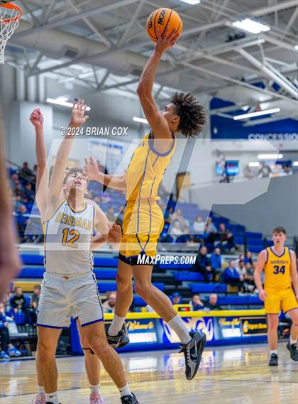 Thumbnail 1 in Sheridan vs Bergman (Lendel Thomas Classic) photogallery.