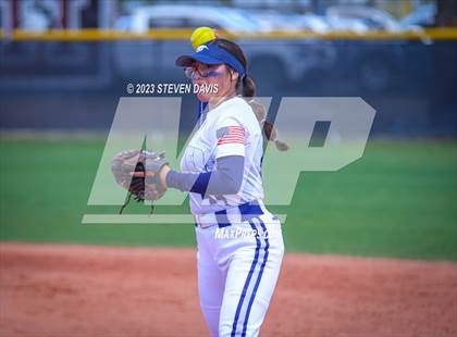 Thumbnail 2 in Piedra Vista vs. Cienega photogallery.