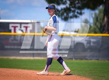Thumbnail 2 in Piedra Vista vs. Cienega photogallery.
