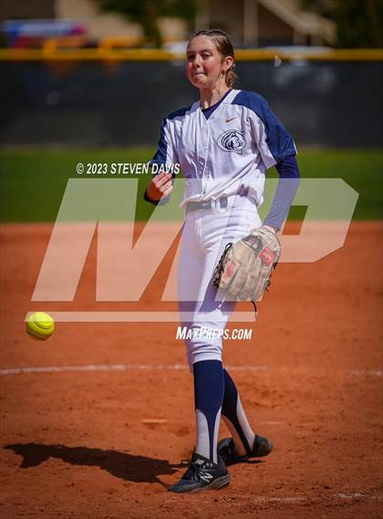 Thumbnail 2 in Piedra Vista vs. Cienega photogallery.