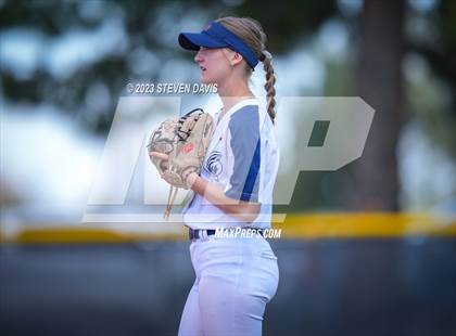 Thumbnail 2 in Piedra Vista vs. Cienega photogallery.