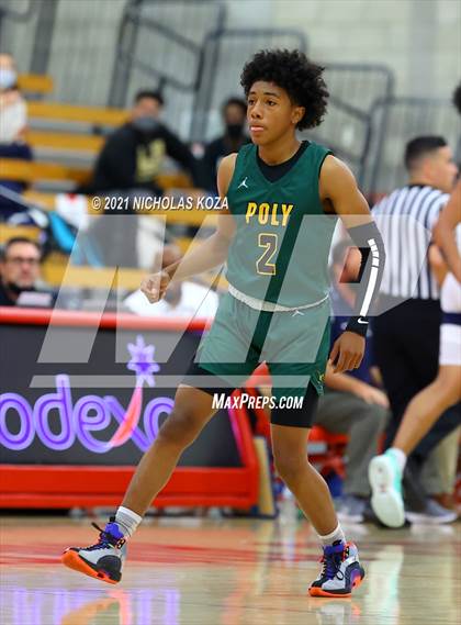 Thumbnail 2 in St. John Bosco vs. Long Beach Poly (Mater Dei Extravaganza) photogallery.