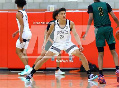 Thumbnail 1 in St. John Bosco vs. Long Beach Poly (Mater Dei Extravaganza) photogallery.