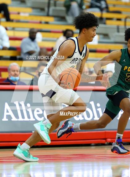 Thumbnail 2 in St. John Bosco vs. Long Beach Poly (Mater Dei Extravaganza) photogallery.