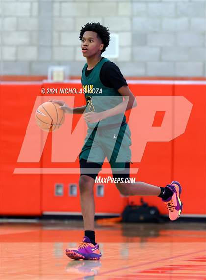 Thumbnail 2 in St. John Bosco vs. Long Beach Poly (Mater Dei Extravaganza) photogallery.