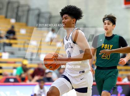 Thumbnail 1 in St. John Bosco vs. Long Beach Poly (Mater Dei Extravaganza) photogallery.