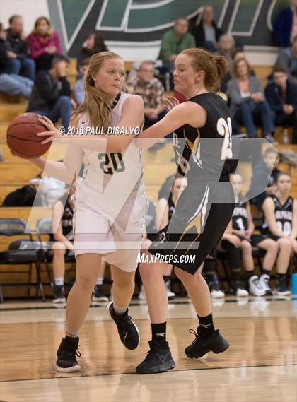 Thumbnail 2 in Mountain Vista vs. Arapahoe photogallery.