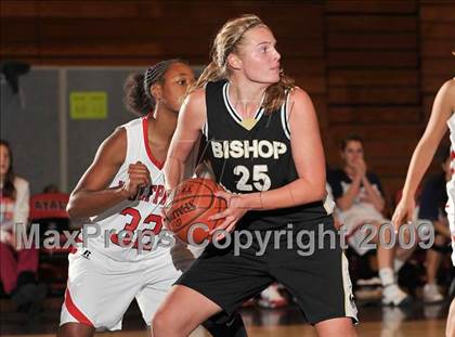 Thumbnail 1 in Bishop Montgomery vs. Great Oak (Ayala Best of the West) photogallery.