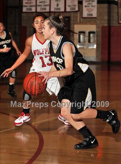 Thumbnail 2 in Bishop Montgomery vs. Great Oak (Ayala Best of the West) photogallery.