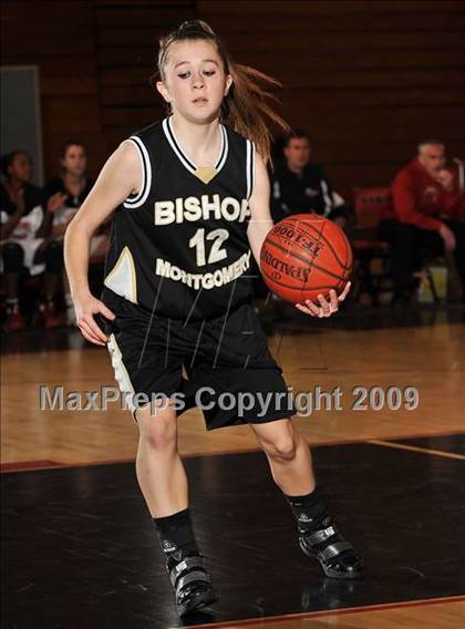 Thumbnail 3 in Bishop Montgomery vs. Great Oak (Ayala Best of the West) photogallery.