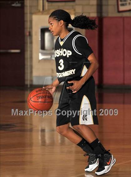 Thumbnail 3 in Bishop Montgomery vs. Great Oak (Ayala Best of the West) photogallery.
