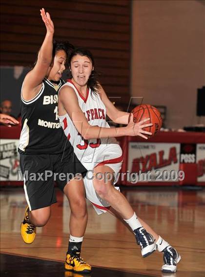 Thumbnail 2 in Bishop Montgomery vs. Great Oak (Ayala Best of the West) photogallery.