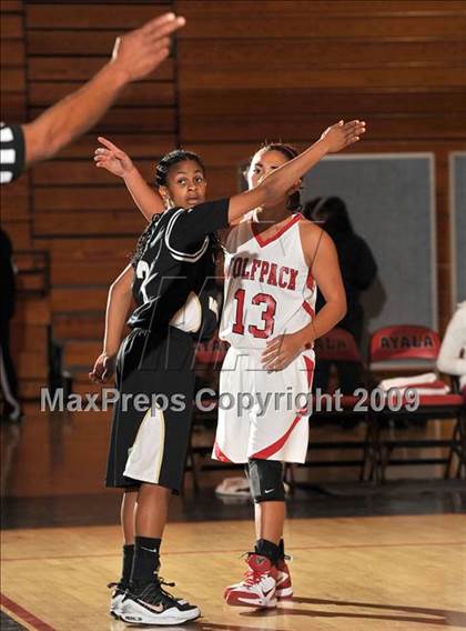 Thumbnail 1 in Bishop Montgomery vs. Great Oak (Ayala Best of the West) photogallery.