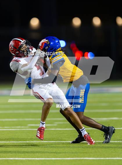 Thumbnail 1 in MacArthur @ Channelview photogallery.