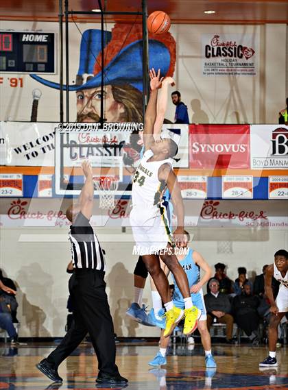 Thumbnail 1 in Greensboro Day School vs. Dorman (Chick-Fil-a Classic American Division Championship) photogallery.