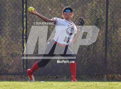 Thumbnail 1 in McIntosh @ Dutchtown photogallery.