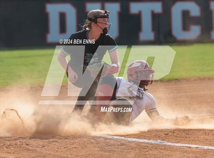 Thumbnail 1 in McIntosh @ Dutchtown photogallery.