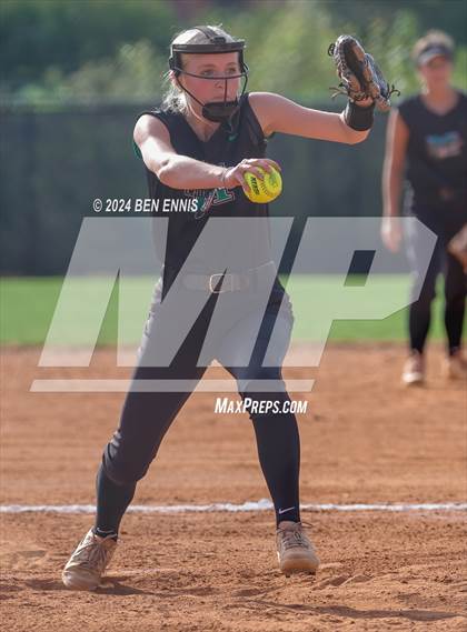 Thumbnail 2 in McIntosh @ Dutchtown photogallery.