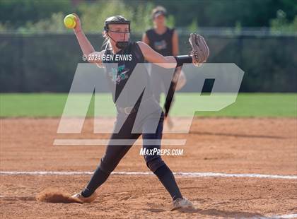 Thumbnail 3 in McIntosh @ Dutchtown photogallery.