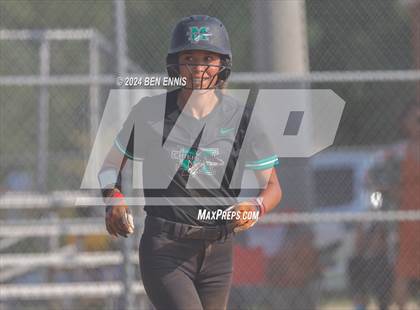 Thumbnail 3 in McIntosh @ Dutchtown photogallery.