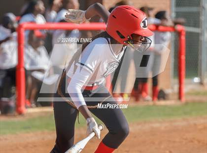 Thumbnail 3 in McIntosh @ Dutchtown photogallery.