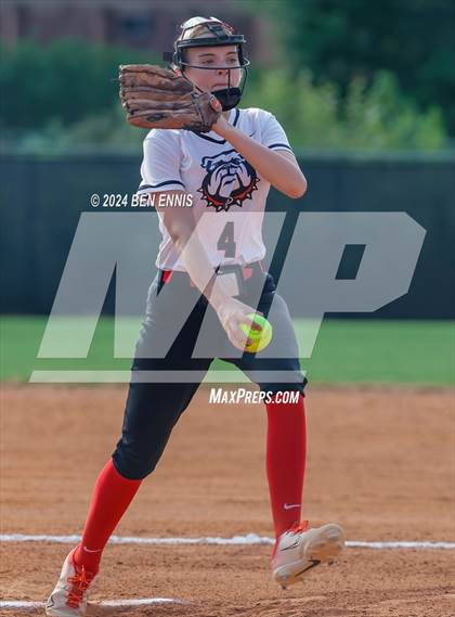 Thumbnail 2 in McIntosh @ Dutchtown photogallery.