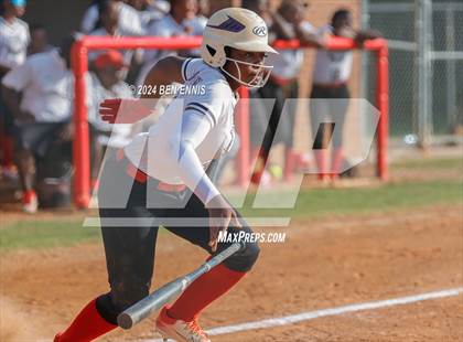 Thumbnail 3 in McIntosh @ Dutchtown photogallery.