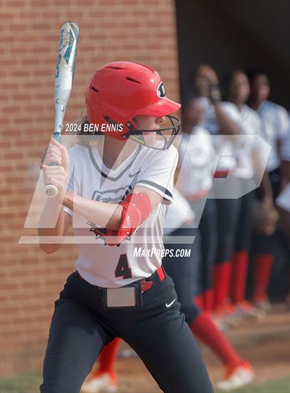 Thumbnail 1 in McIntosh @ Dutchtown photogallery.