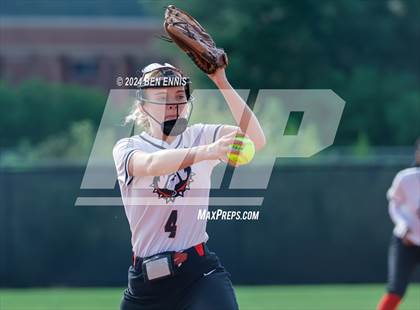 Thumbnail 2 in McIntosh @ Dutchtown photogallery.