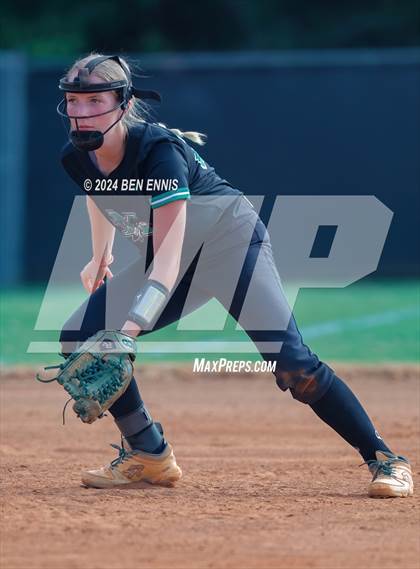 Thumbnail 2 in McIntosh @ Dutchtown photogallery.