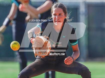Thumbnail 1 in McIntosh @ Dutchtown photogallery.