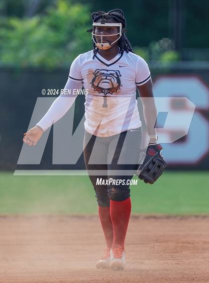 Thumbnail 2 in McIntosh @ Dutchtown photogallery.