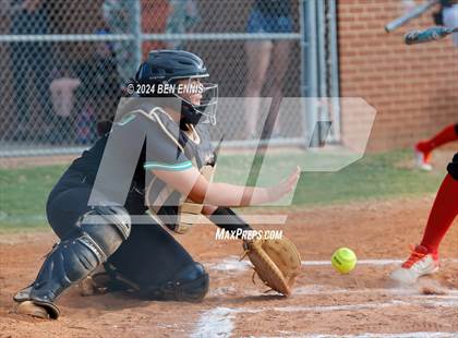 Thumbnail 2 in McIntosh @ Dutchtown photogallery.