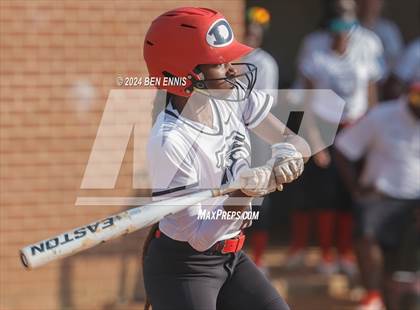 Thumbnail 3 in McIntosh @ Dutchtown photogallery.