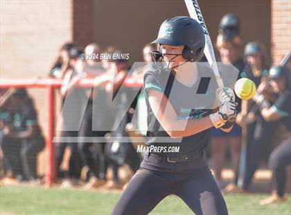 Thumbnail 3 in McIntosh @ Dutchtown photogallery.
