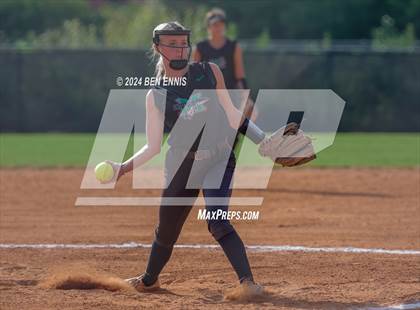 Thumbnail 2 in McIntosh @ Dutchtown photogallery.