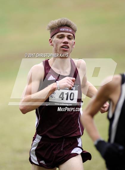 Thumbnail 2 in IHSA 1A Boys Cross Country Sectional (Benton) photogallery.