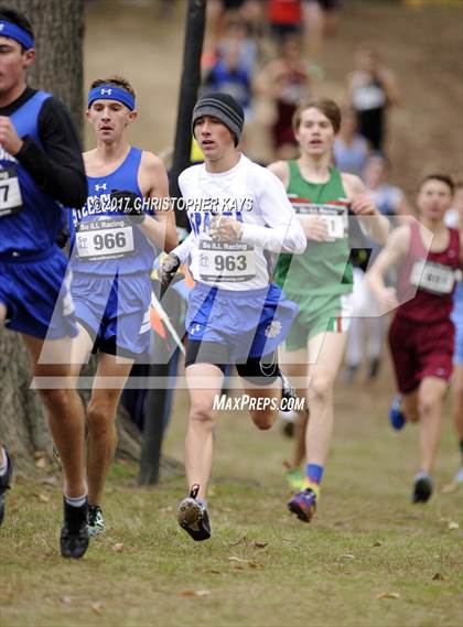 Thumbnail 2 in IHSA 1A Boys Cross Country Sectional (Benton) photogallery.