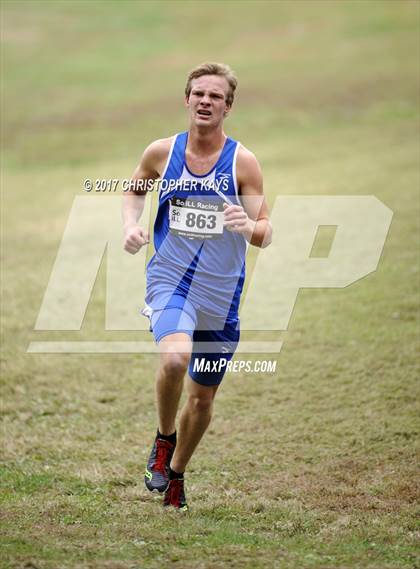 Thumbnail 1 in IHSA 1A Boys Cross Country Sectional (Benton) photogallery.