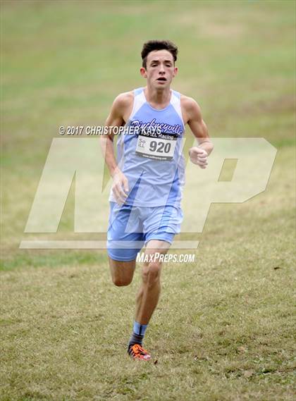 Thumbnail 3 in IHSA 1A Boys Cross Country Sectional (Benton) photogallery.