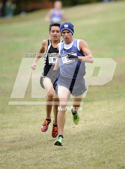 Thumbnail 2 in IHSA 1A Boys Cross Country Sectional (Benton) photogallery.