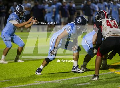 Thumbnail 1 in Modesto @ Downey photogallery.