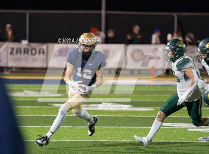 Thumbnail 1 in Saint Thomas Aquinas vs. Basehor-Linwood (KSHSAA 4A Round 3) photogallery.