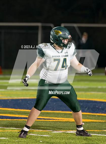 Thumbnail 1 in Saint Thomas Aquinas vs. Basehor-Linwood (KSHSAA 4A Round 3) photogallery.