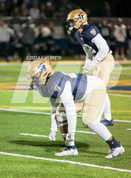 Thumbnail 2 in Saint Thomas Aquinas vs. Basehor-Linwood (KSHSAA 4A Round 3) photogallery.