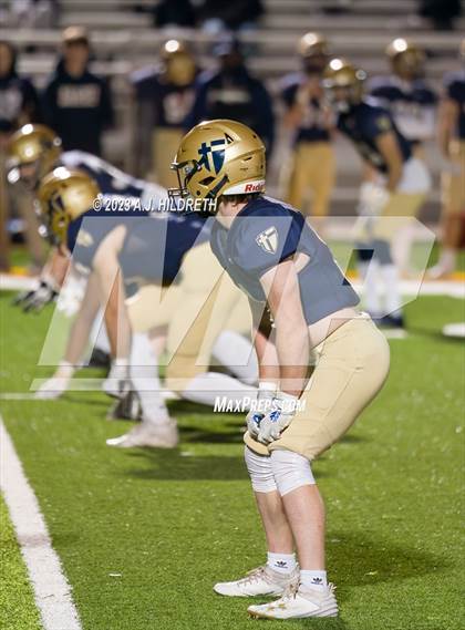 Thumbnail 1 in Saint Thomas Aquinas vs. Basehor-Linwood (KSHSAA 4A Round 3) photogallery.