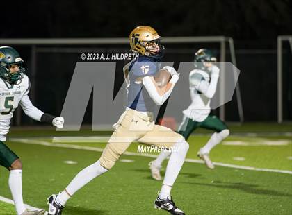 Thumbnail 3 in Saint Thomas Aquinas vs. Basehor-Linwood (KSHSAA 4A Round 3) photogallery.