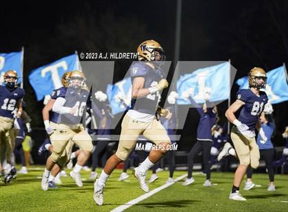 Thumbnail 3 in Saint Thomas Aquinas vs. Basehor-Linwood (KSHSAA 4A Round 3) photogallery.