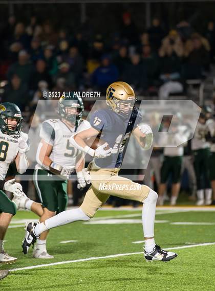 Thumbnail 3 in Saint Thomas Aquinas vs. Basehor-Linwood (KSHSAA 4A Round 3) photogallery.