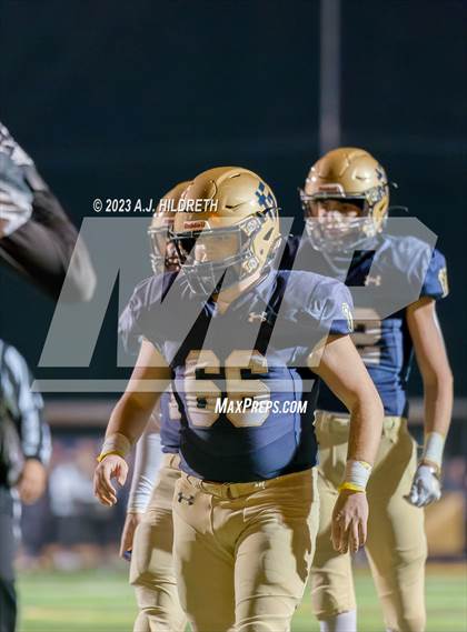 Thumbnail 2 in Saint Thomas Aquinas vs. Basehor-Linwood (KSHSAA 4A Round 3) photogallery.